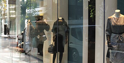 3M™ window film helps improve security
