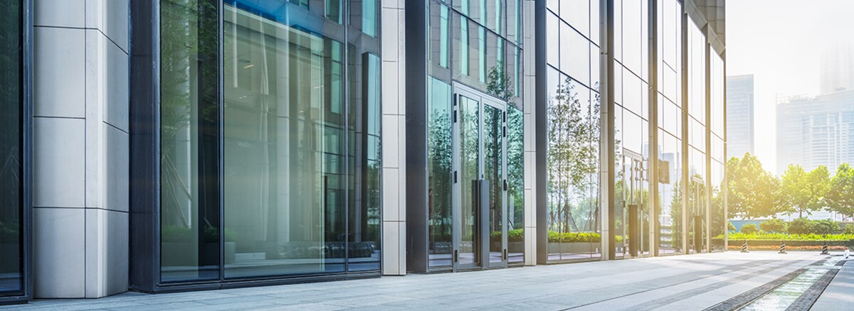 Saving energy in the ofice with 3m solar window film
