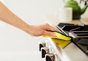 Natural Stovetop Degreaser