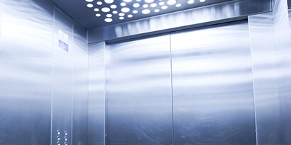3M industrial bonding solution for door panels
