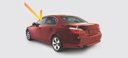 An animation shows how the suns rays bounce off the tinted windows of a sedan.
